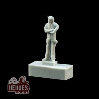 1/144 Ground Crew Member 1