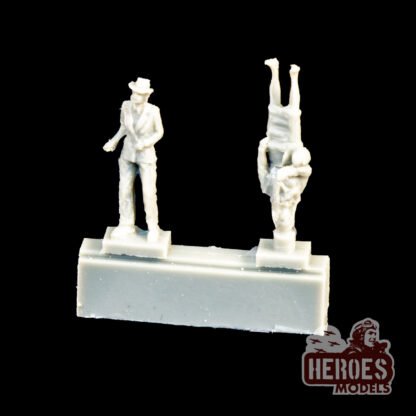 1/144 Traditional Family - Image 2